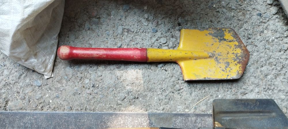 Продам саперную лопатку