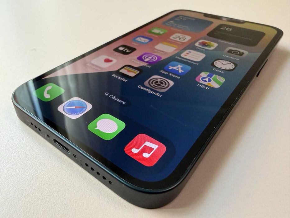  Apple / iPhone 14 256 Gb / Midnight