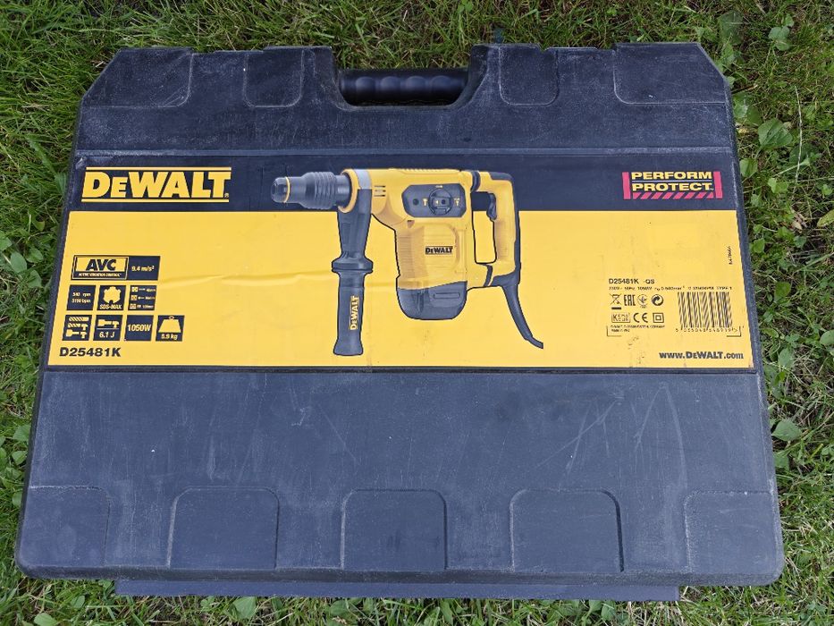 Перфоратор dewalt