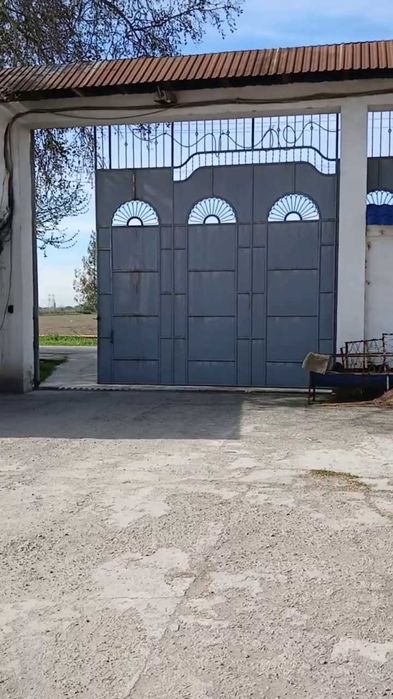 Продаётся нежилое помещение в Бектемирском  районе  БКС