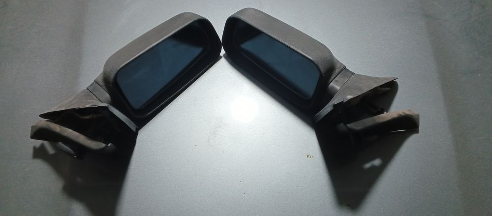 Продам зеркала на ваз.