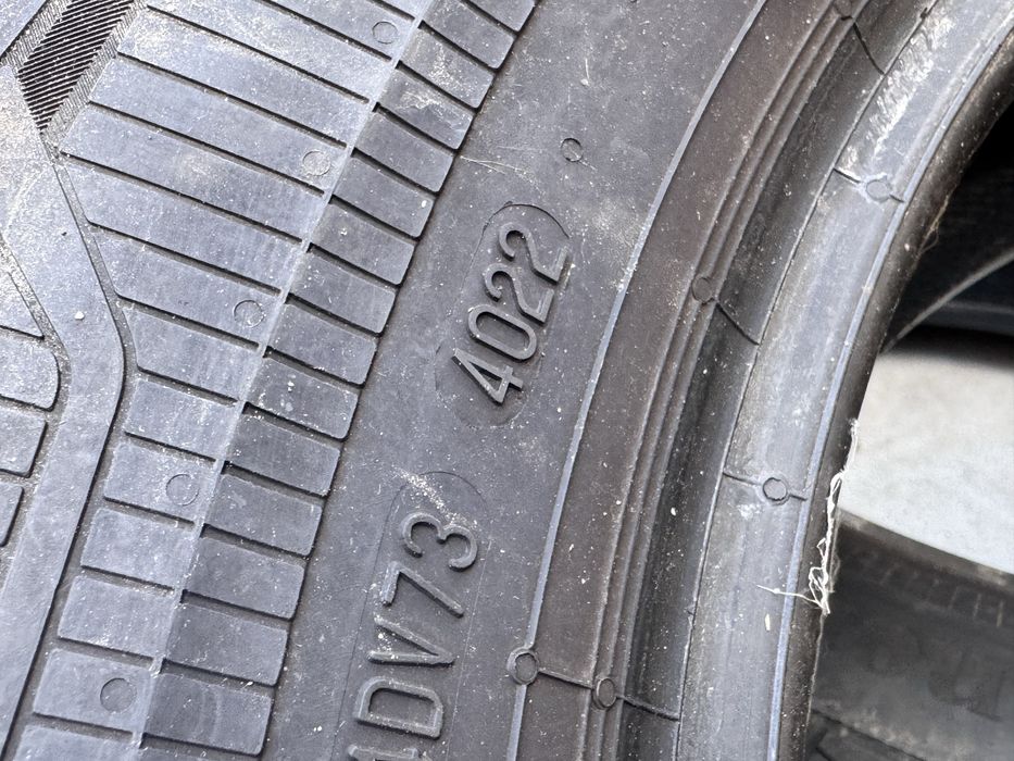 235/65/R16C Continental VanContactEco 2бр летни бус dot4022