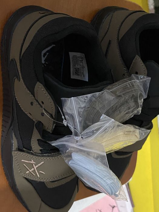 Продам новые кросовки Jumpman jack travis scott