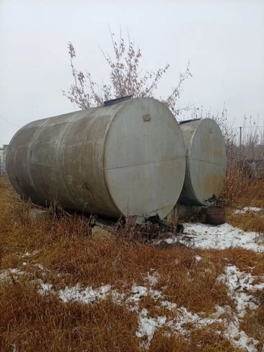 ЁМКОСТЬ цистерны бочки 25 кубов.