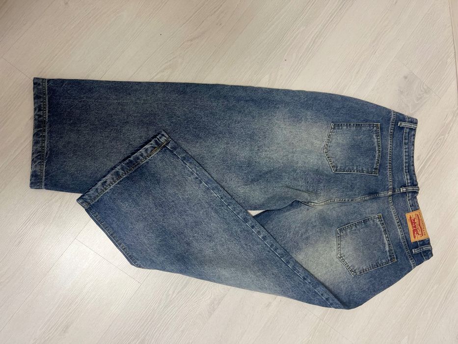 Blue baggy jeans