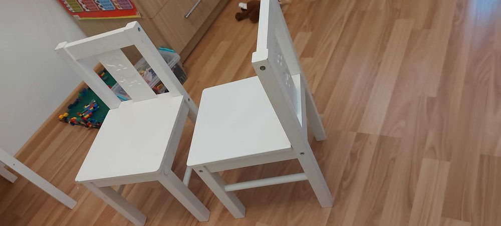 Scaune cu masa Ikea copii
