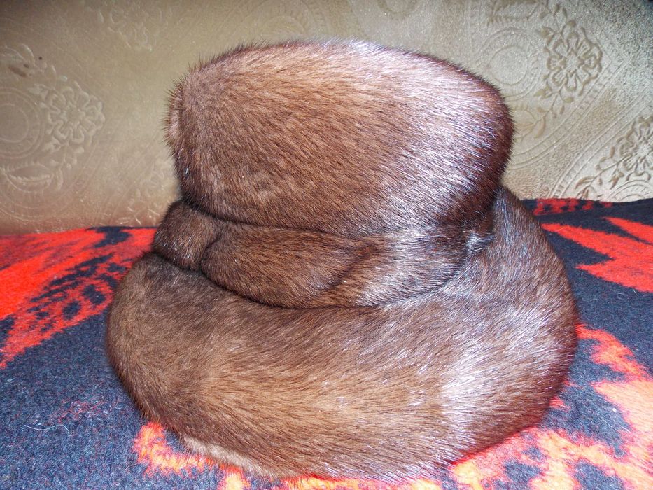 Женская Норковая Шапка в Отличном Состоянии!!!