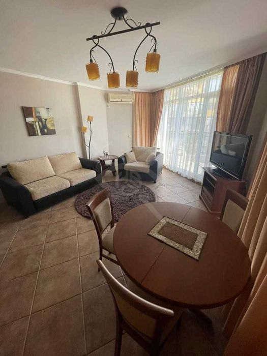 Продава се Тристаен апартамент в Несебър - 134 кв.м за 1344 €/кв.м - Снимка #2