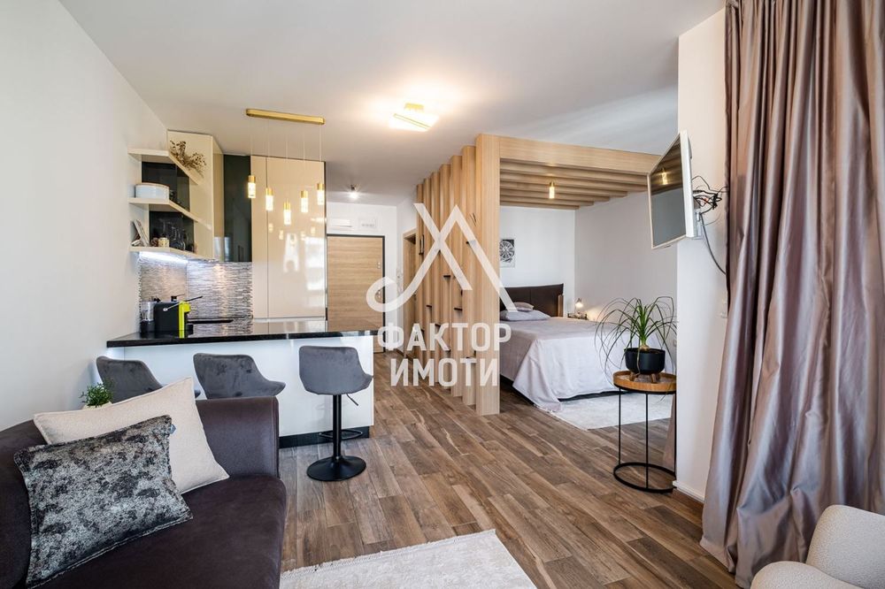 1-стаен в Варна, област-к.к. Св.Св. Константин и Елена площ 54 цена 2