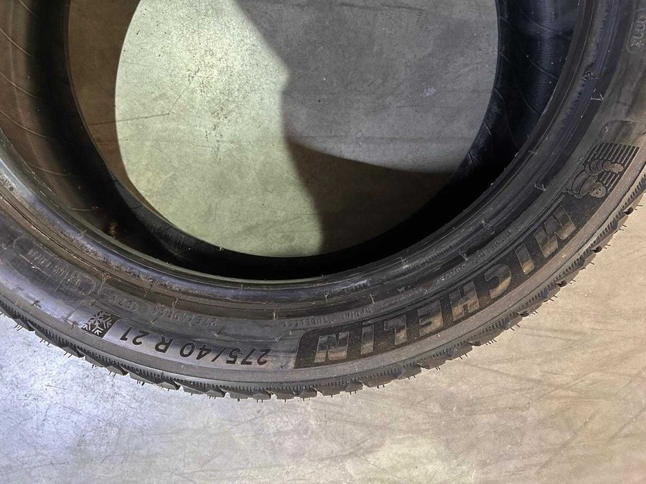 Anvelope Iarna MICHELIN Pilot Alpin 5 SUV N0 275/40 R21 107 V XL