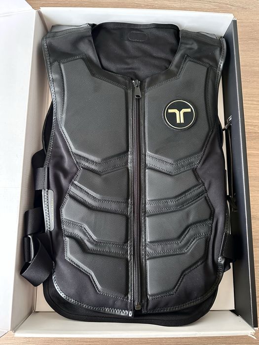 bHaptics TackSuit X40