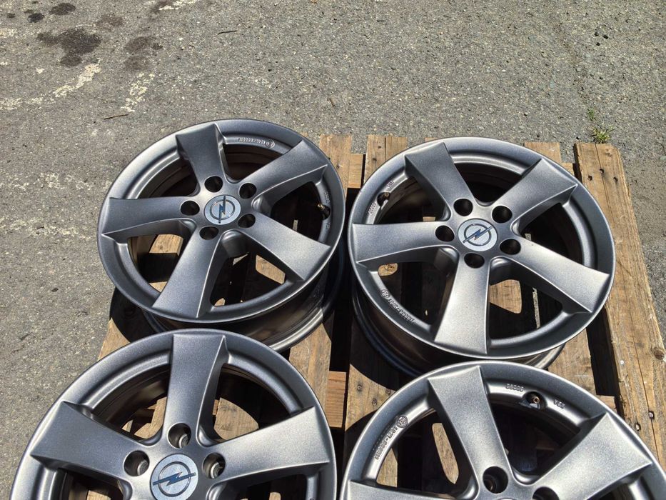 15 цола 5 х 105 мм ОПЕЛ Астра - 6 Инча / ЕТ 37