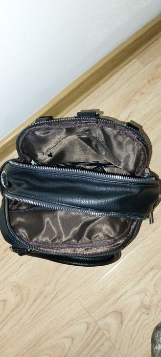 Rucsac stil geanta negru