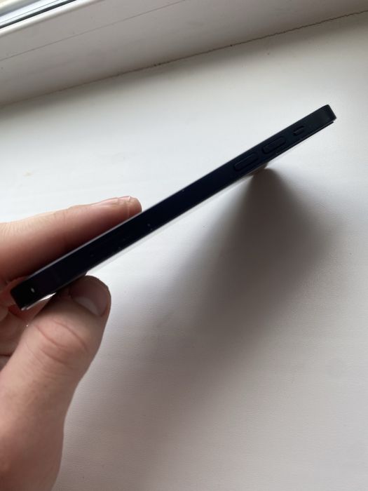 Айфон 12 , 128гб