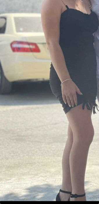 Rochie mulata cu bretele aurii