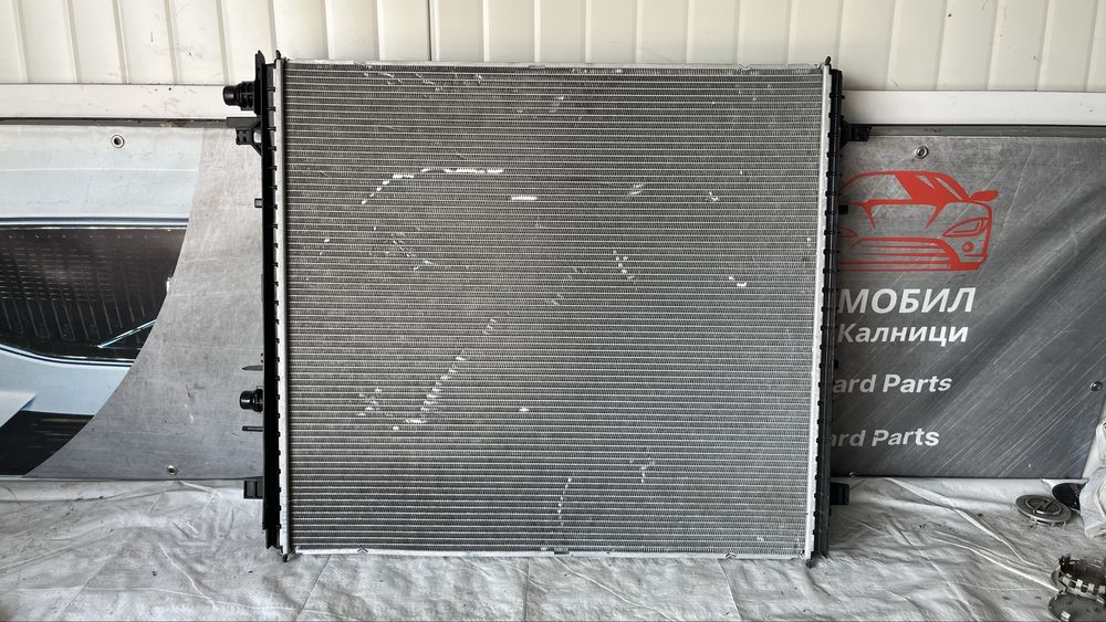 Радиатор BMW 5 G60