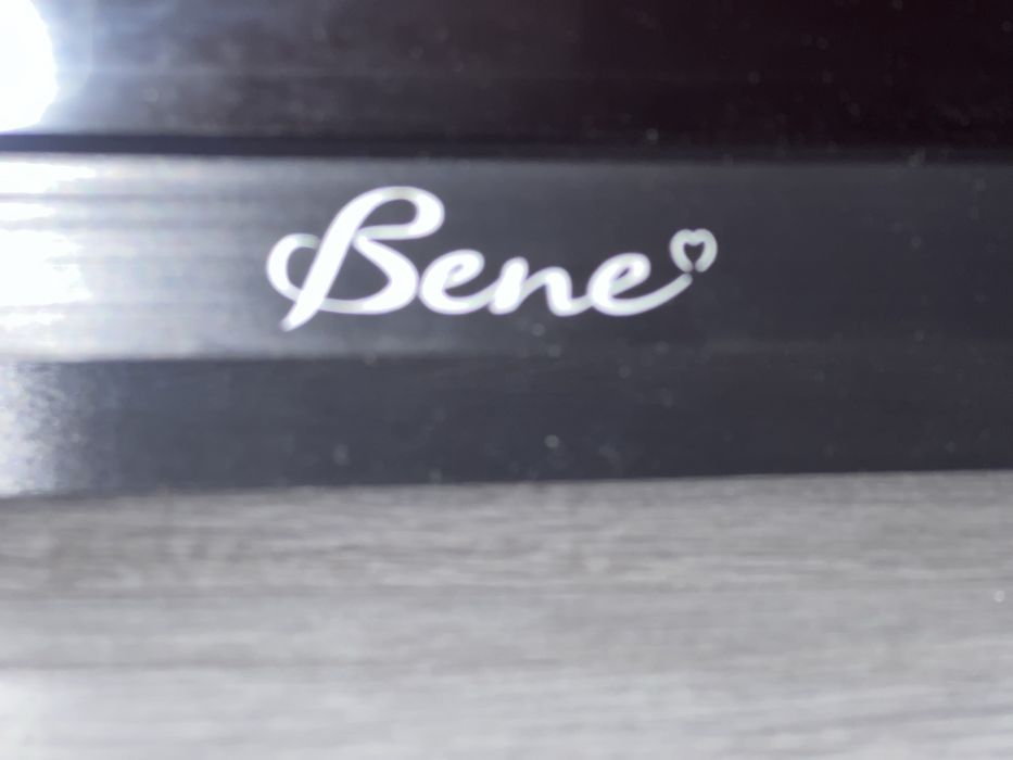 Продам теоевизор Bene