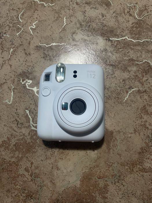 Fujifilm Instax mini 12