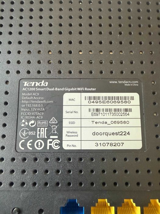 Гигабитов рутер Tenda AC9 AC1200 Dual-Band – отлично състояние