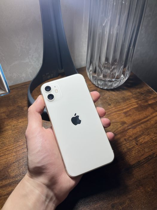 Iphone 11 83% без ремонта