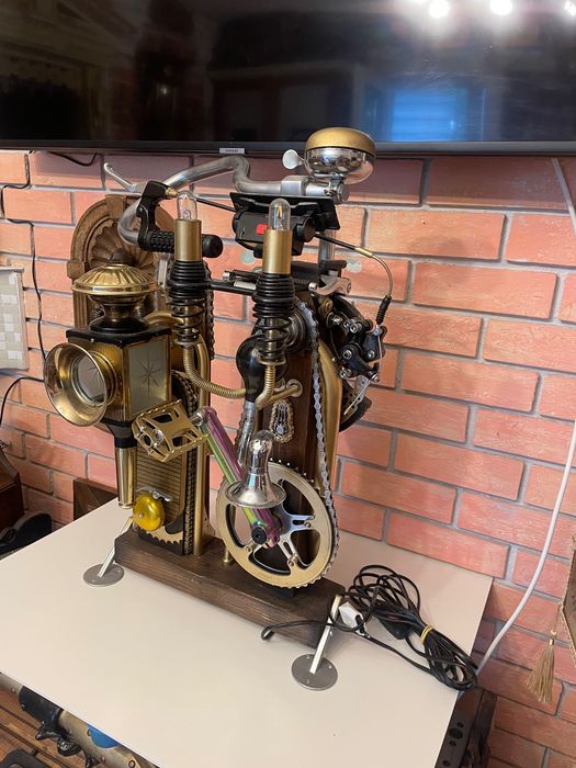 Lampă masă steampunk my bike