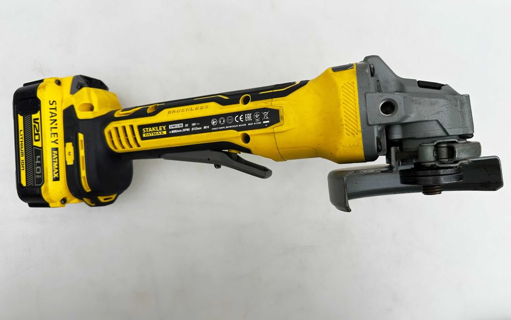 Stanley SFMCG700 - Безчетков ъглошлайф 2x18V 4.0Ah перфектен!