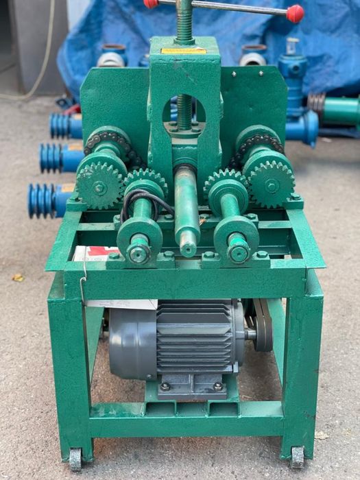 Трубогиб электрический