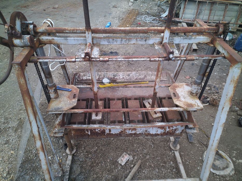 Presa bolțari mpv4200