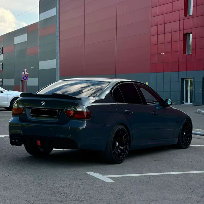 BMW 330 E90 2006