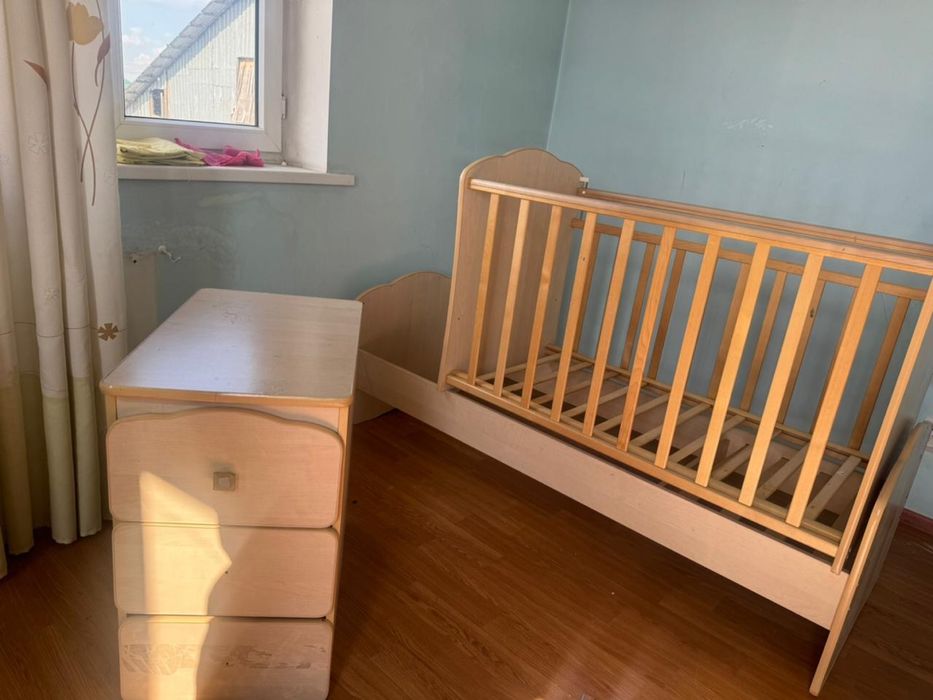 детский манеж с комодом