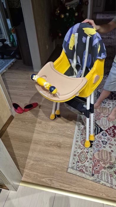 Стульчик для кормоения