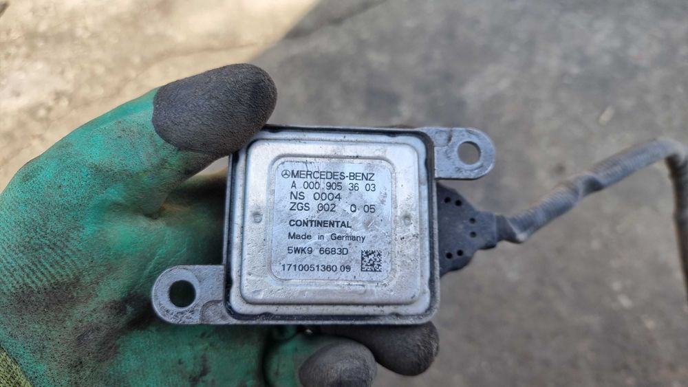 senzor NOX adblue Mercedes A0009053503 S class W221 S350 CLS350 W218