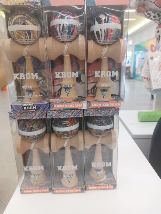 Kendama sweets si krom Suceava