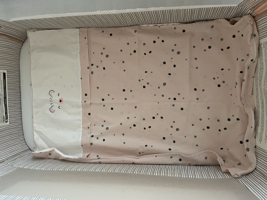 Бебешка кошара Кикка бу Нана с подарък 3 спални комплекта и протектор