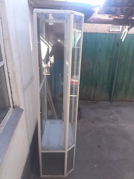 Продам ветрину для бизнеса