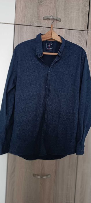 Мъжка риза спортно-елегантна