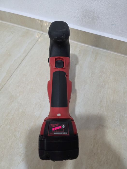 Fierastrau pendular Milwaukee HD18 JSD