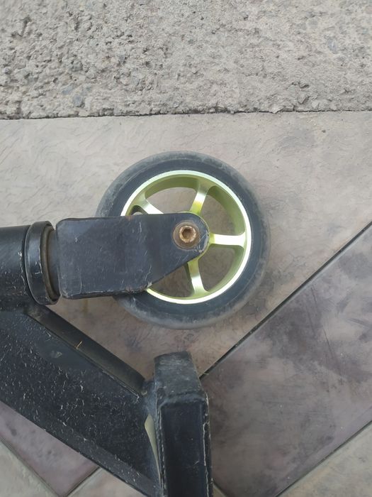 Трюковой самокат