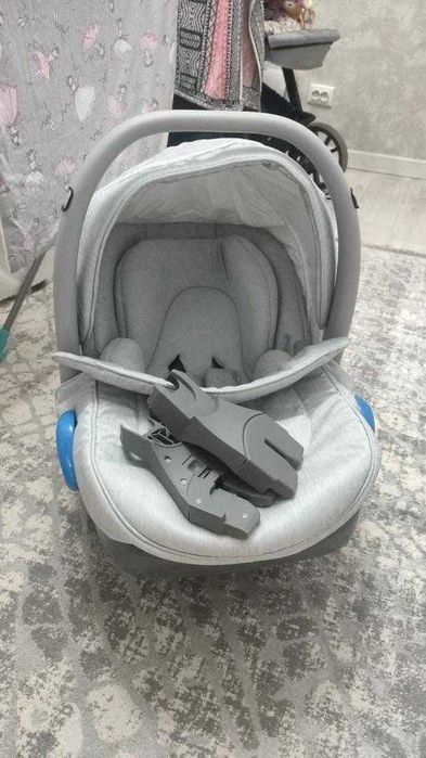 Автолюлька Adamex Carlo