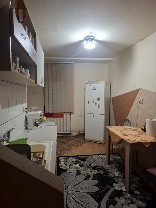 Apartament 2 camere mobilat,Parter,decomandat,Republicii