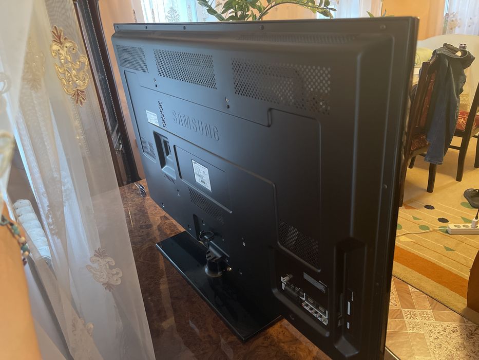 Телевизор Samsung 55’’