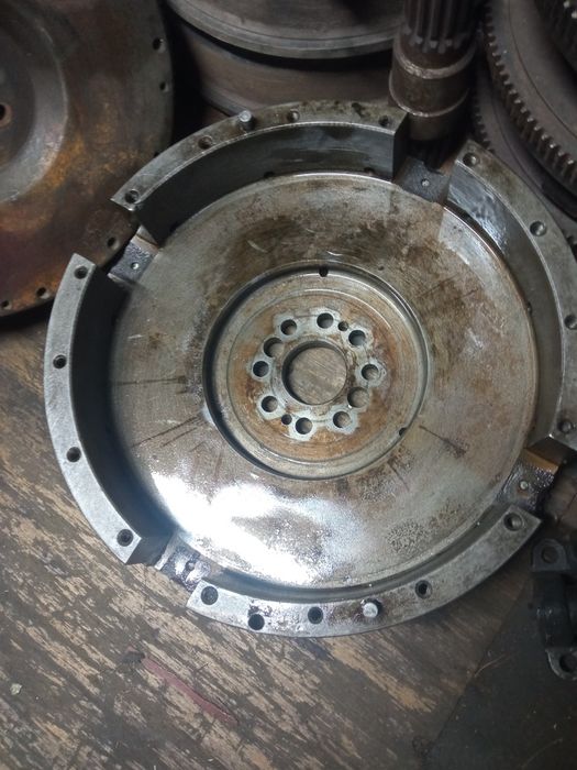 Маз корзина маховик