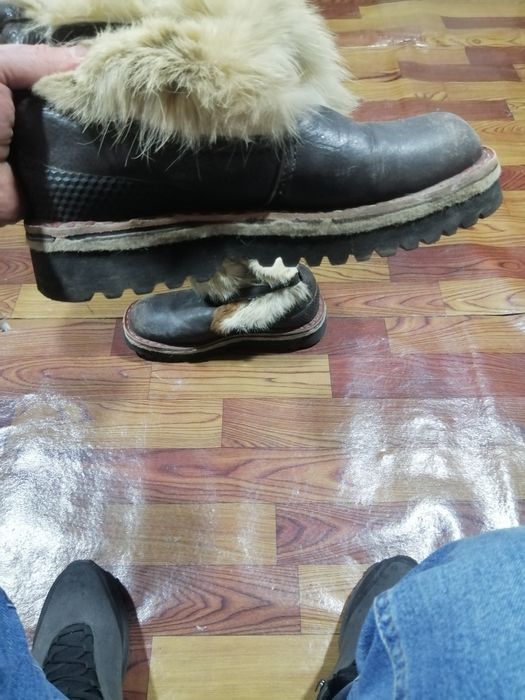 Продам УНТЫ из волчьей шерсти.