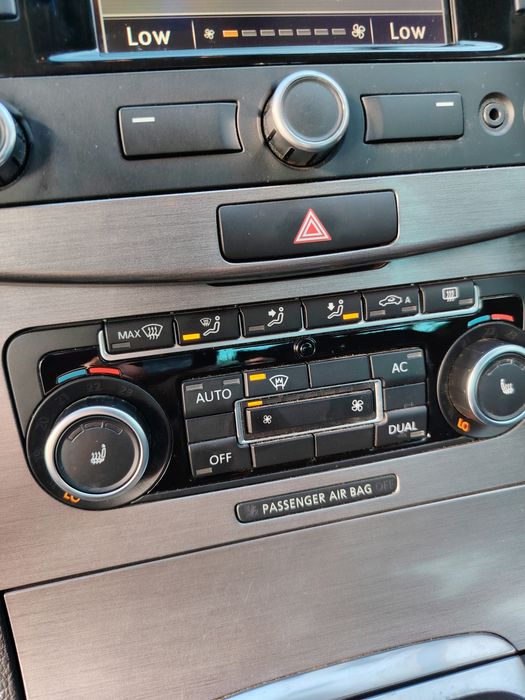 VOLKSWAGEN Passat 2011 — imagine 4