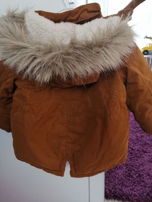 Детска парка H&M 9-12 месеца