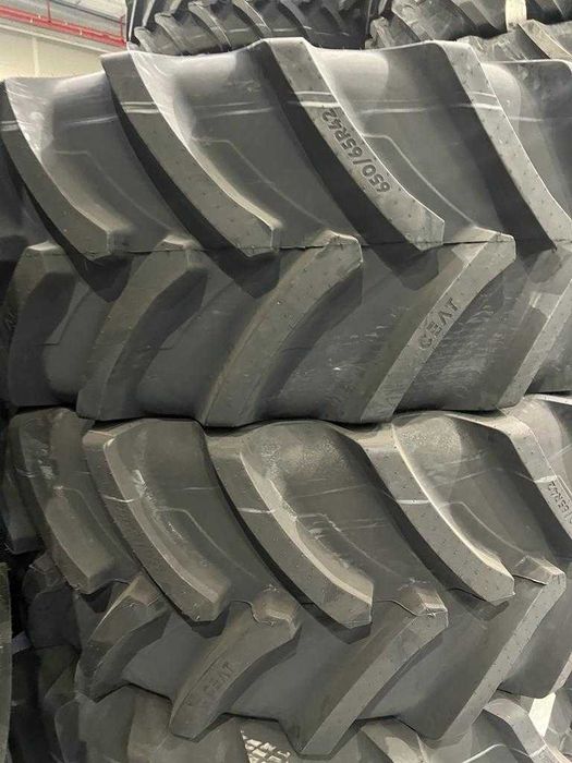 LIVRAM AZI 650/65r42 cauicucuri noi pt tractoare deutz fahr