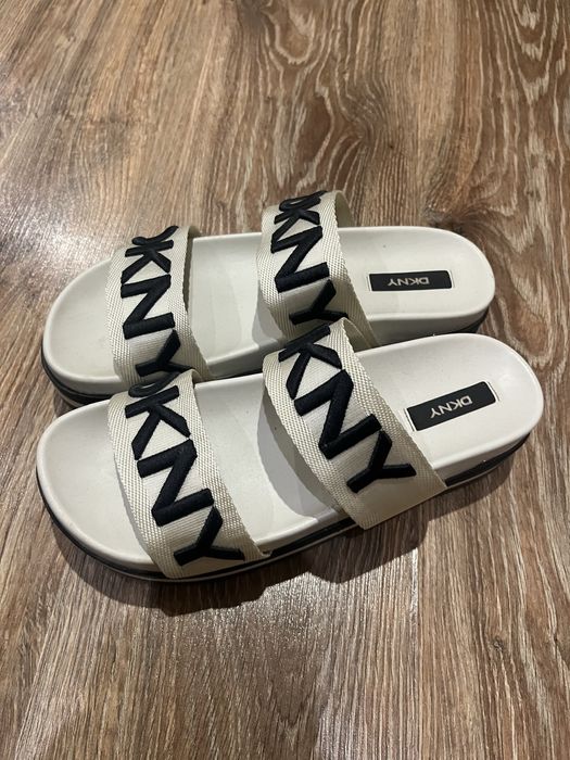 Дамски чехли Дона Каран