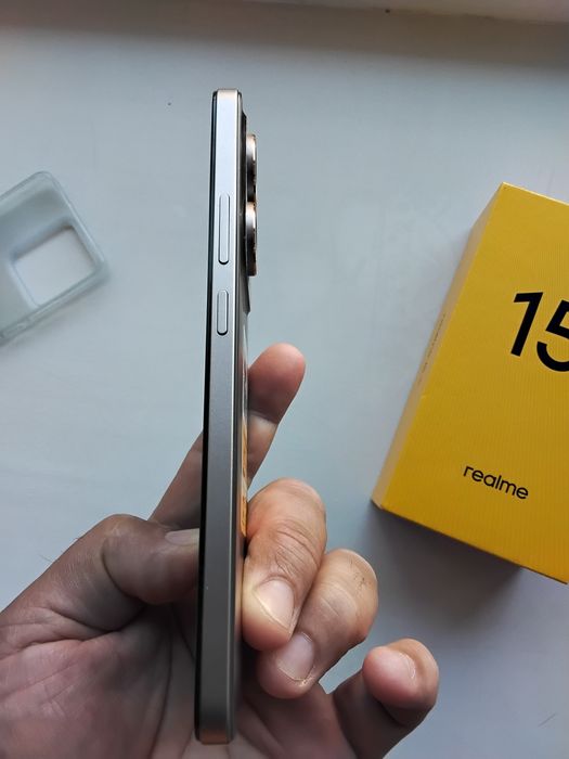 Продам  Смартфон Realme 15  5G