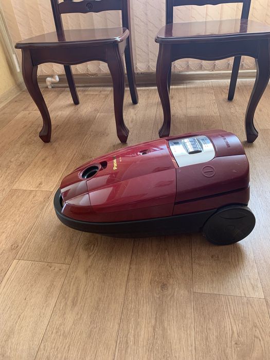 Продам пылесос Panasonic