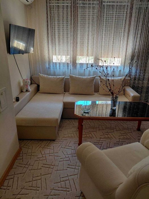 Продава се Къща в Тополовград - 90 кв.м за 612 €/кв.м - Снимка #16